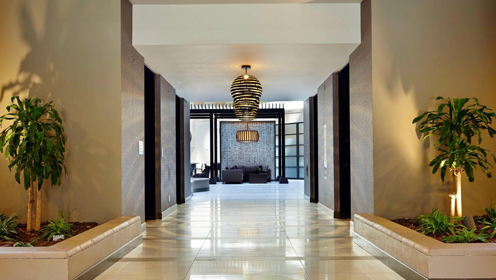 Embassy Suites By Hilton Crystal City National Airport Arlington Exteriör bild